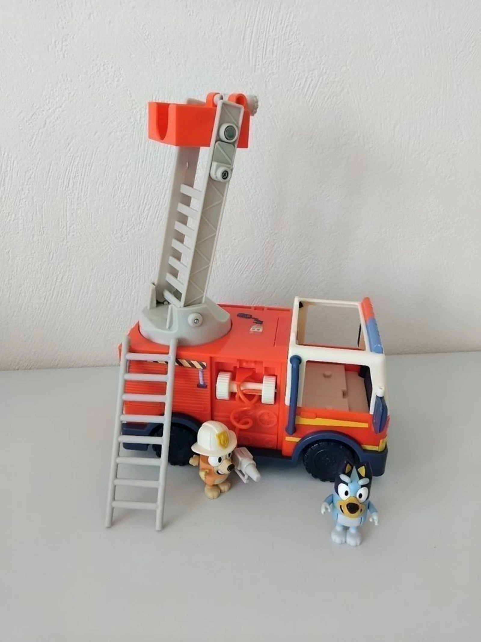 Bluey Camion de Pompier Figurines Complet